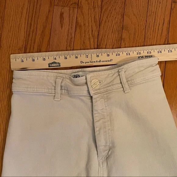 Zara Beige Wide-Leg Jeans - Picture 5 of 11